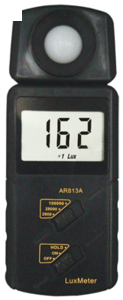 AR813A люксметр Освещ.=100000лк; Точность=4%; Разреш.=1лк; вшг: 166x65x34мм., Вес: 157г. A40968