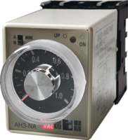 ARCOM-AH3-NA, тип: AR, уст. 0…1c,0…10c,0…1мин,0...10мин, пит.~220В , вых.SSR, колодка: PF083A(-E), вшг: 40х50х90мм. A45142